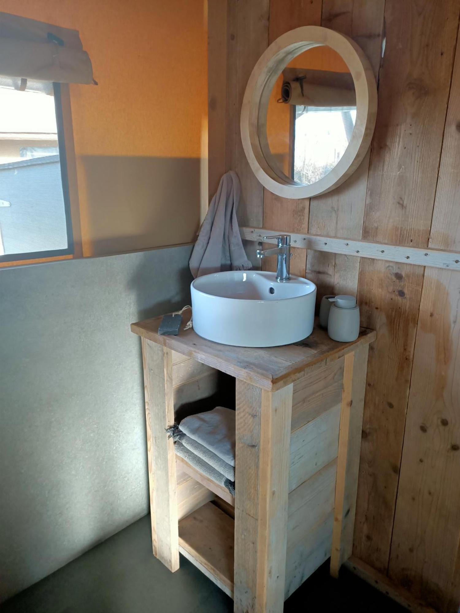 Hoeve Linnerveld Merum エクステリア 写真